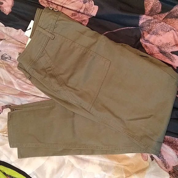 Forever 21  skinny jeans - Picture 1 of 7